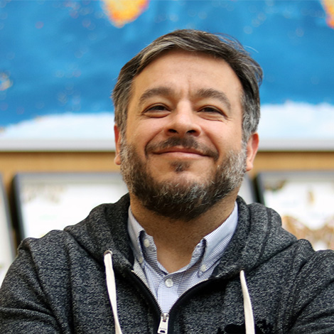 Photo of the lab's Principal Investigator, Mehrdad Hajibabaei